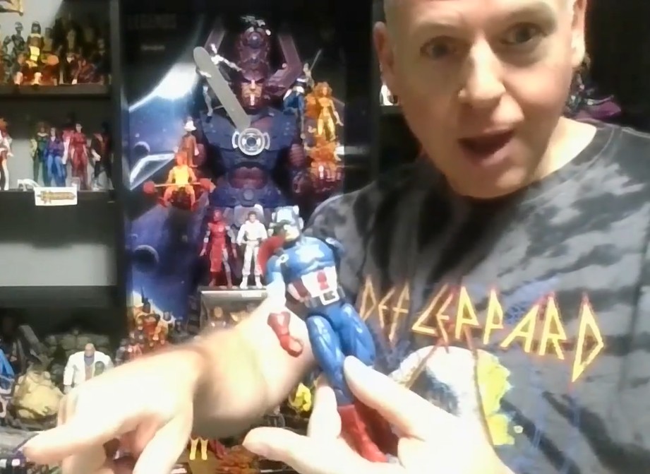 Possed Captain America Action Figure Abomination and Marvel Legends Leader figure standing side by side for size comparison.